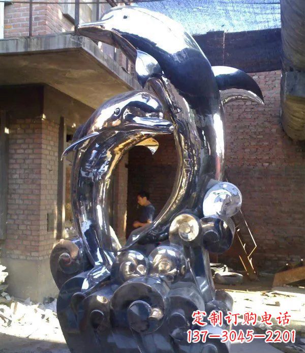 甘肃不锈钢海豚美观动态的雕塑