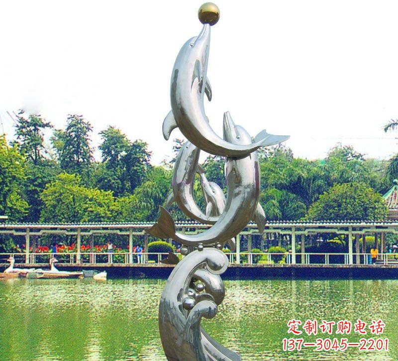 甘肃海豚的美丽雕塑