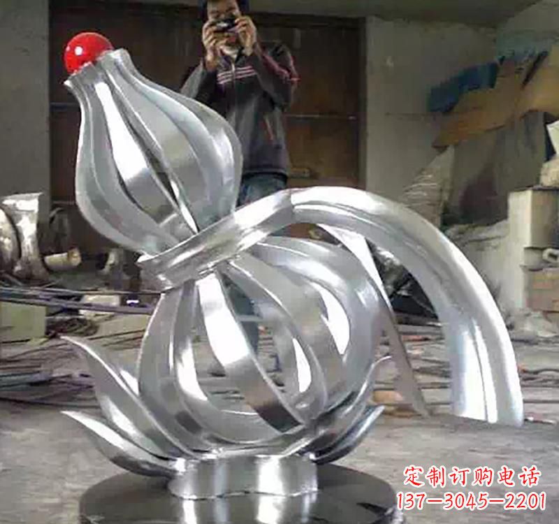 甘肃不锈钢葫芦雕塑精美而传统