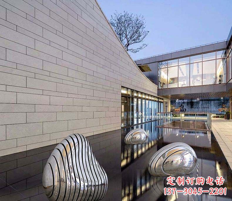 甘肃精美不锈钢假山雕塑