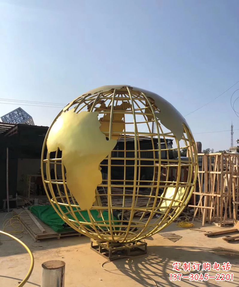 甘肃不锈钢金属地球仪雕塑一种视觉美学的精美艺术