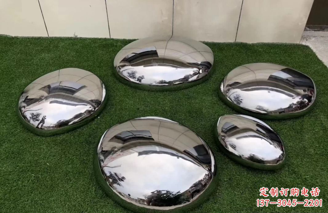 甘肃精致灵动的不锈钢鹅卵石雕塑