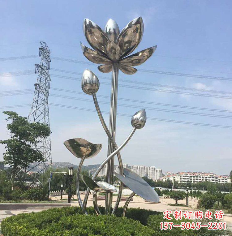 甘肃不锈钢莲花雕塑美丽的象征
