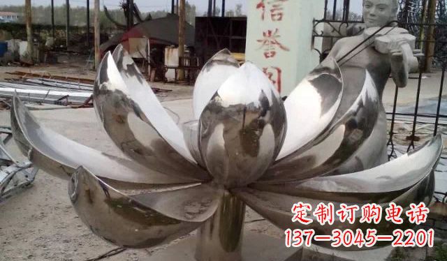 甘肃不锈钢莲花雕塑精美绝伦