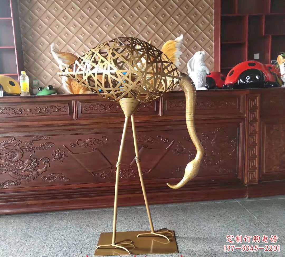 甘肃不锈钢丹顶鹤雕塑精美外形,传承中华文化