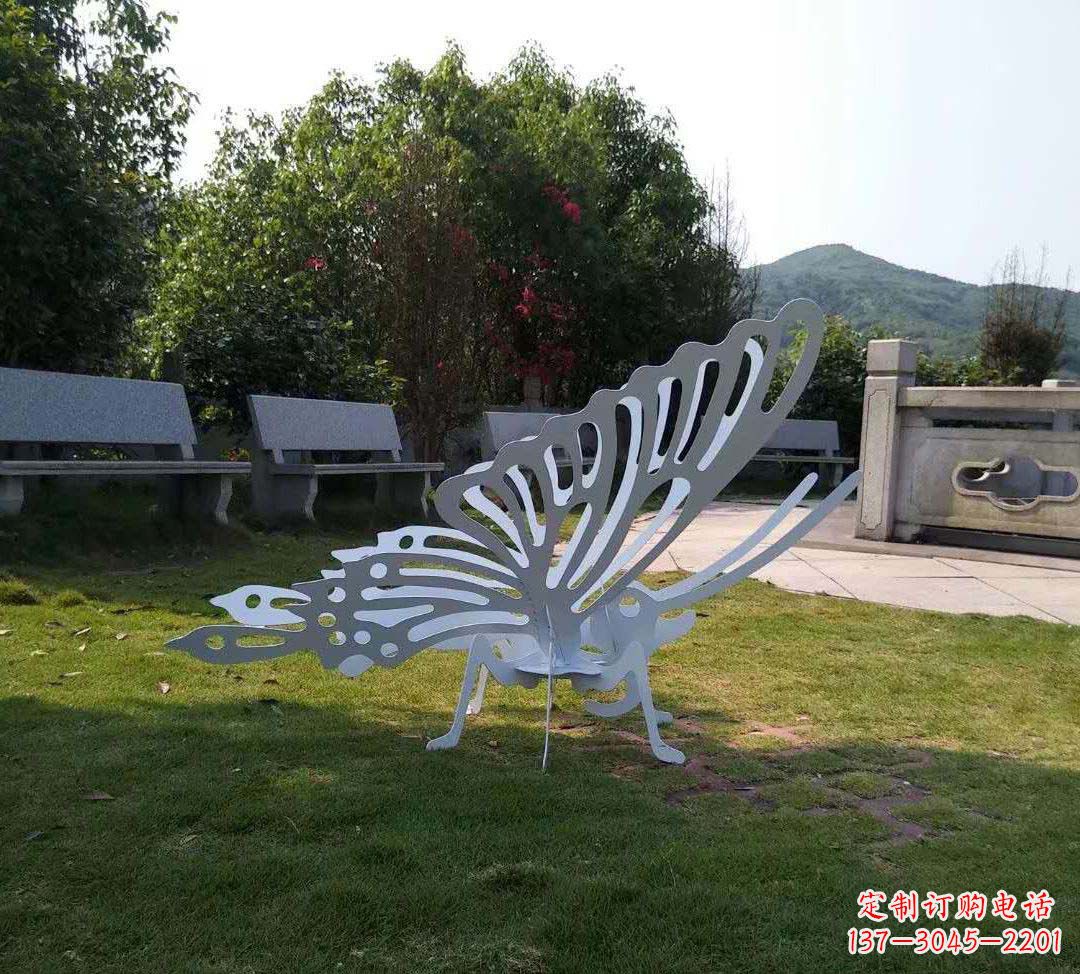 甘肃不锈钢镂空蝴蝶装饰雕塑精美雕塑点缀美好生活