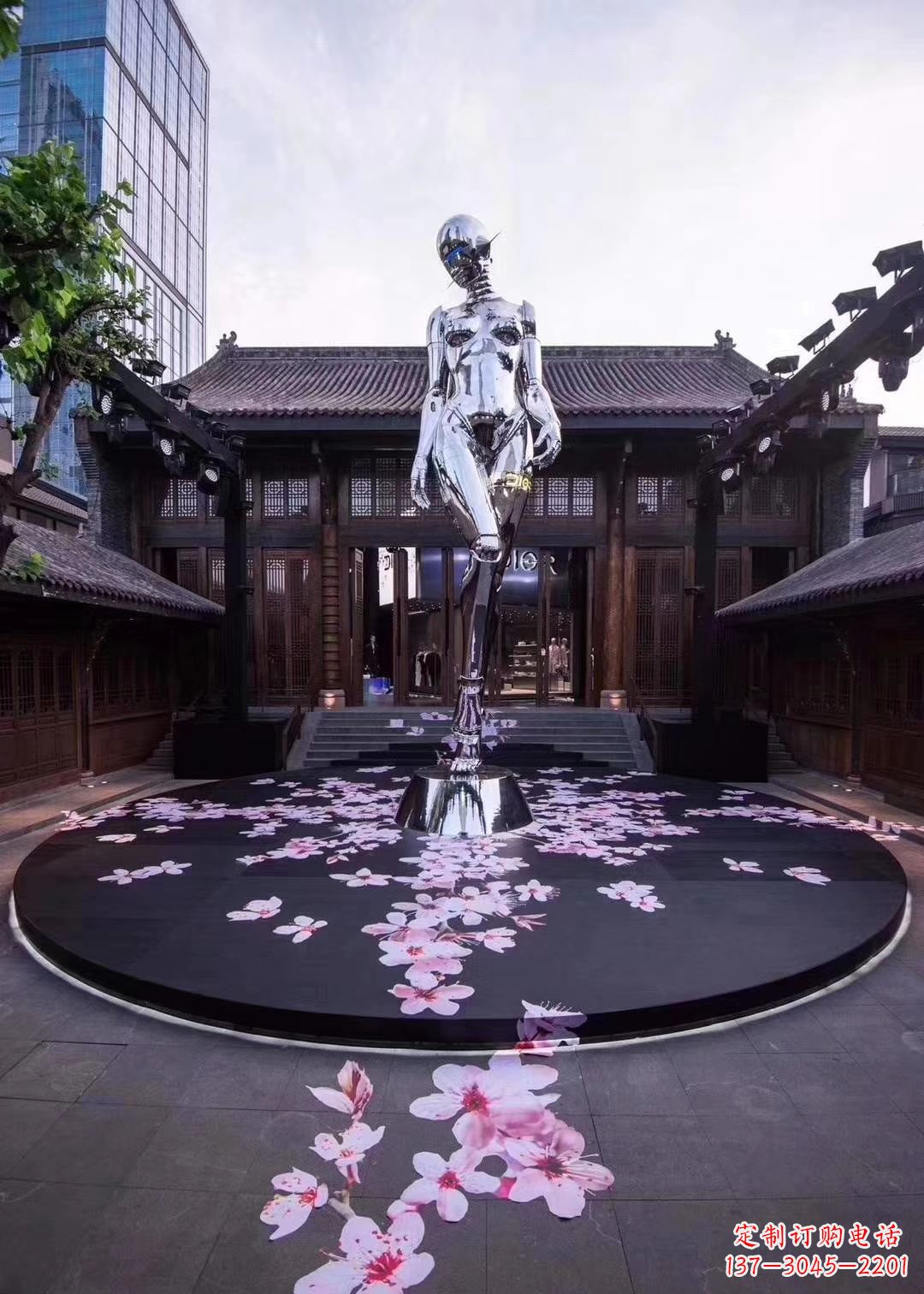 甘肃美女雕塑点亮城市之美
