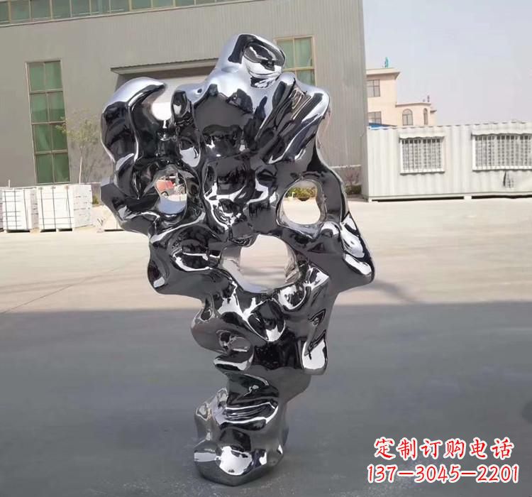 甘肃太湖石雕塑精美的艺术瑰宝