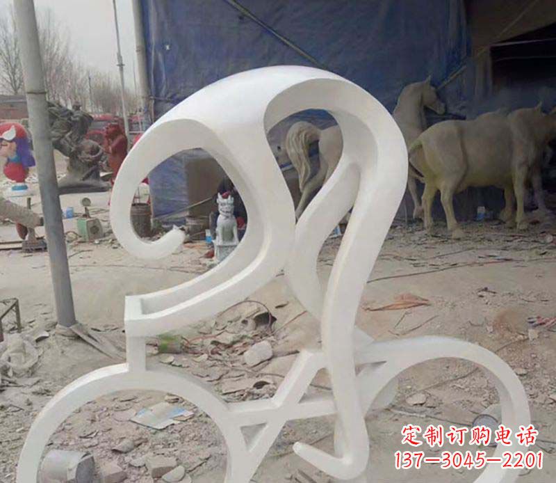 甘肃不锈钢自行车雕塑——景观的点缀