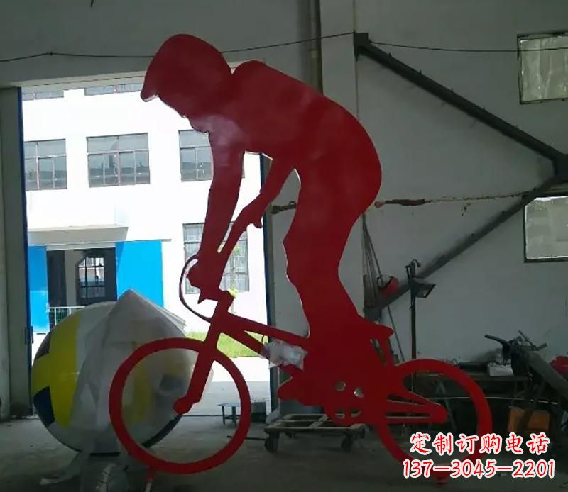 甘肃不锈钢自行车雕塑激发自行车运动的热情