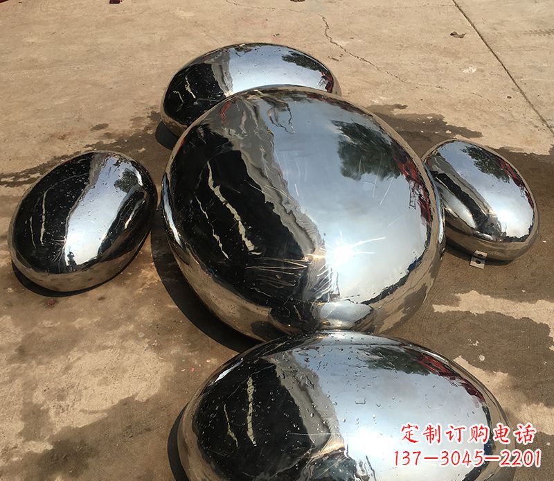 甘肃精致灵动的不锈钢水滴雕塑