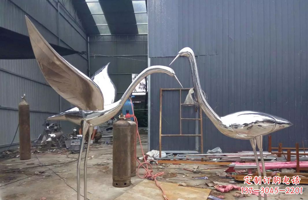 甘肃不锈钢仙鹤雕塑传承中国文化