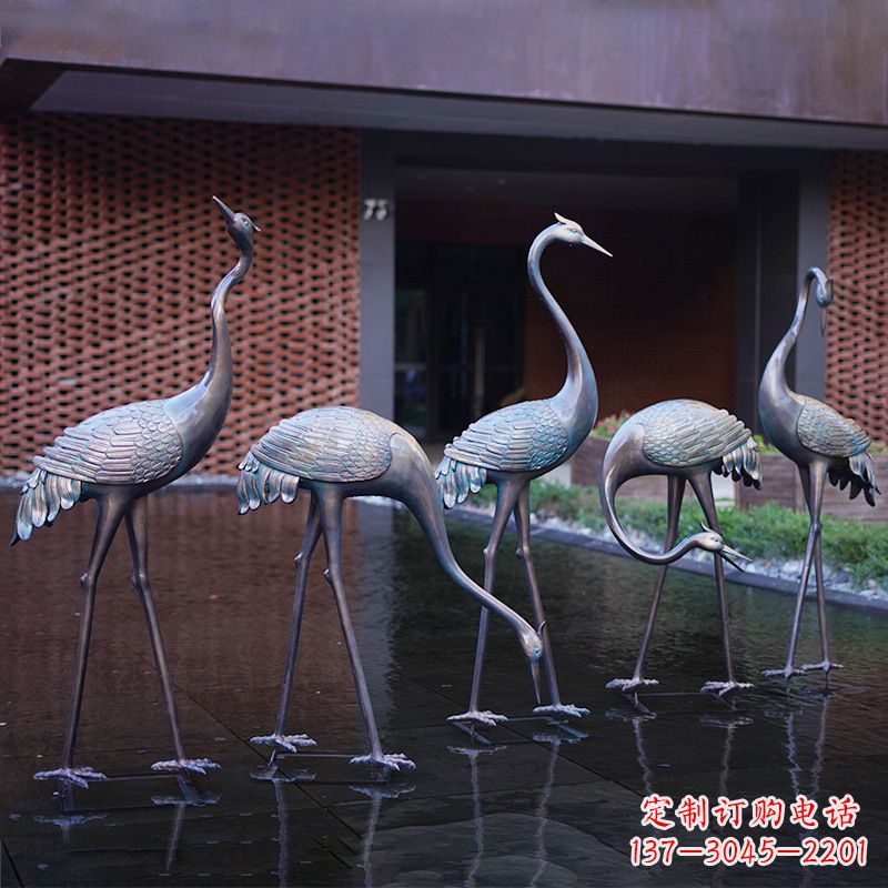 甘肃不锈钢仙鹤飞翔雕塑