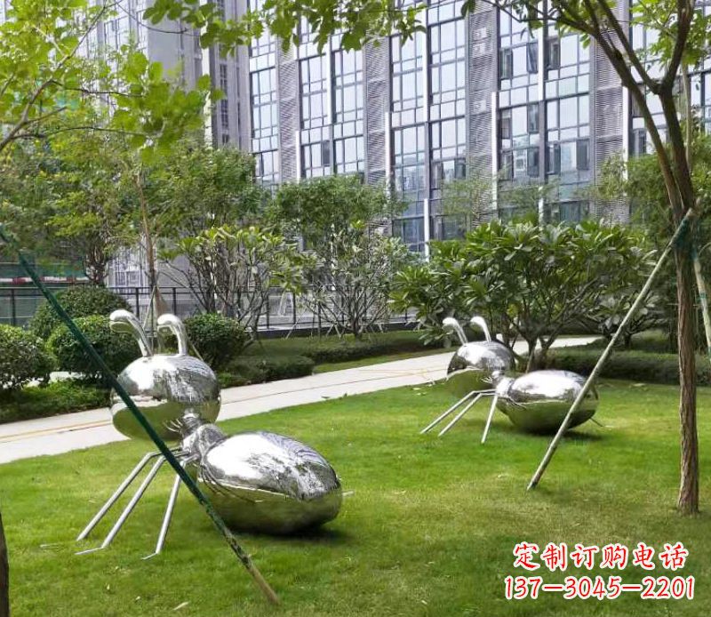 甘肃不锈钢小区的蚂蚁雕塑