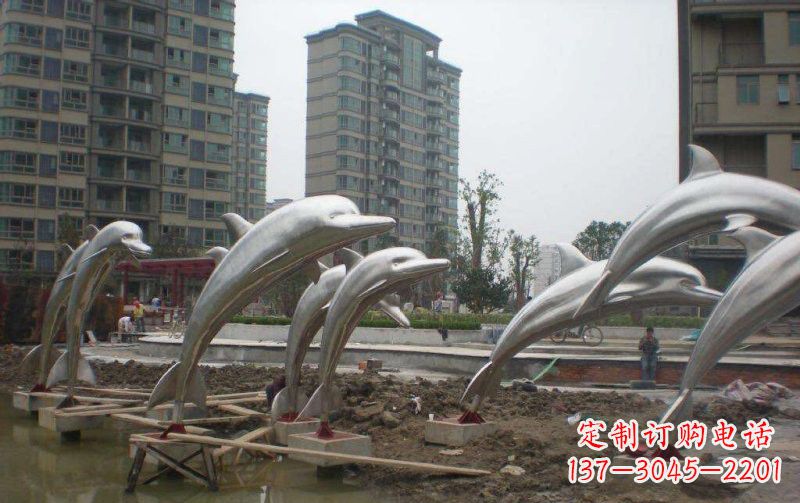 甘肃海豚雕塑——欣赏不锈钢小区的精美绝伦