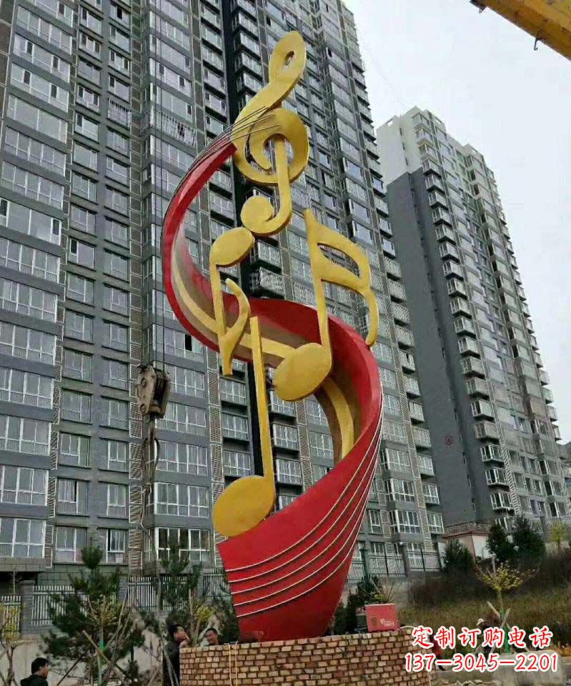 甘肃不锈钢小区音符雕塑传递音乐的魅力