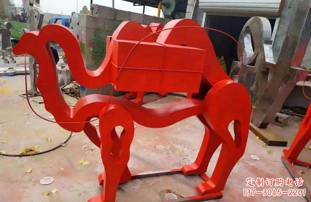 甘肃不锈钢艺术骆驼雕塑——雕塑精美的艺术之作