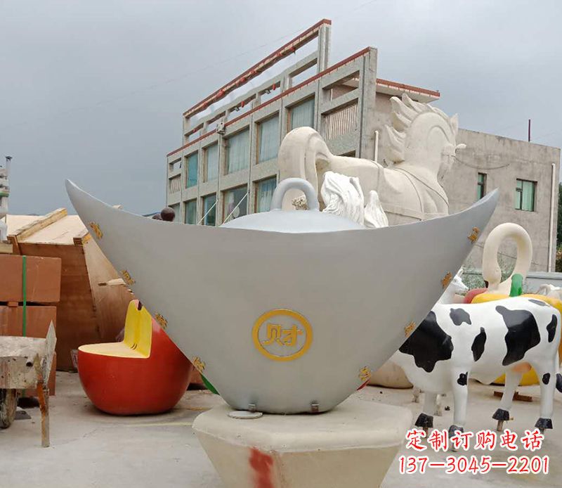 甘肃不锈钢元宝雕塑精美而珍贵