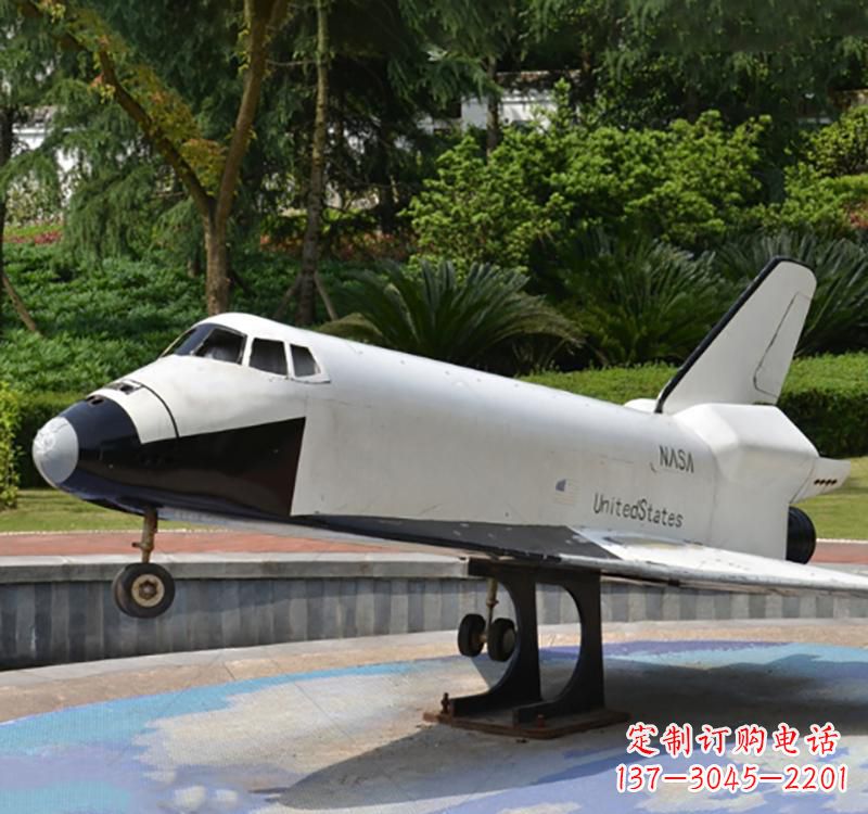 甘肃不锈钢飞机雕塑给空中增添梦幻氛围