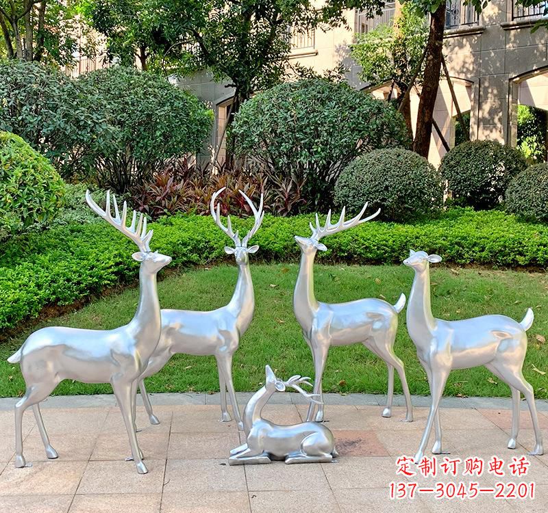 甘肃不锈钢园林小鹿雕塑美丽的艺术点缀