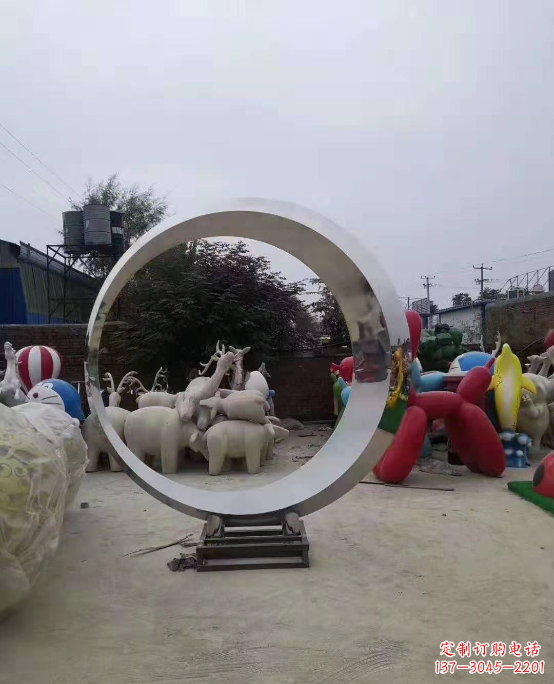 甘肃不锈钢圆环雕塑,点缀环境美景
