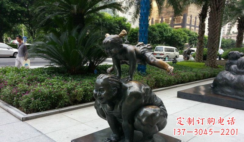 甘肃精美山羊雕塑,点缀步行街