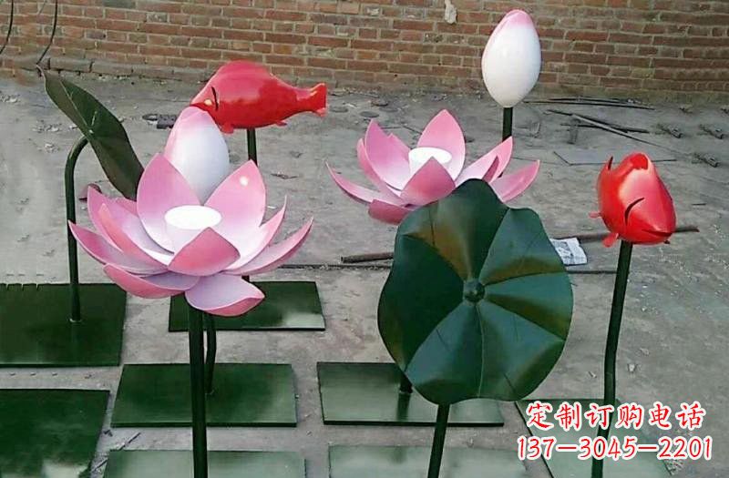 甘肃彩色不锈钢荷花鲤鱼雕塑