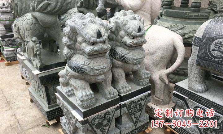 甘肃瑞士狮子门口雕塑