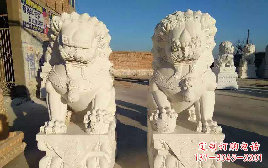甘肃狮子雕塑象征力量与智慧