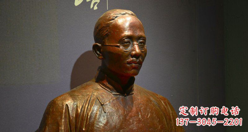甘肃蔡元培——一位传奇民族英雄的雕塑
