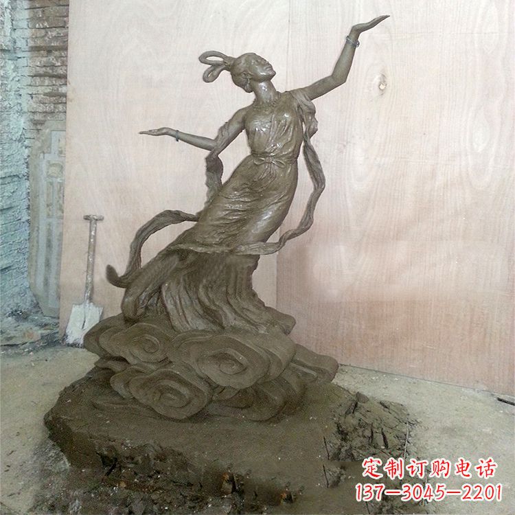 甘肃“传说中的嫦娥——嫦娥雕塑”