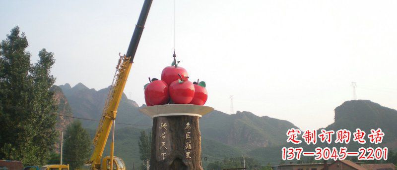 甘肃不锈钢苹果雕塑缔造城市风采