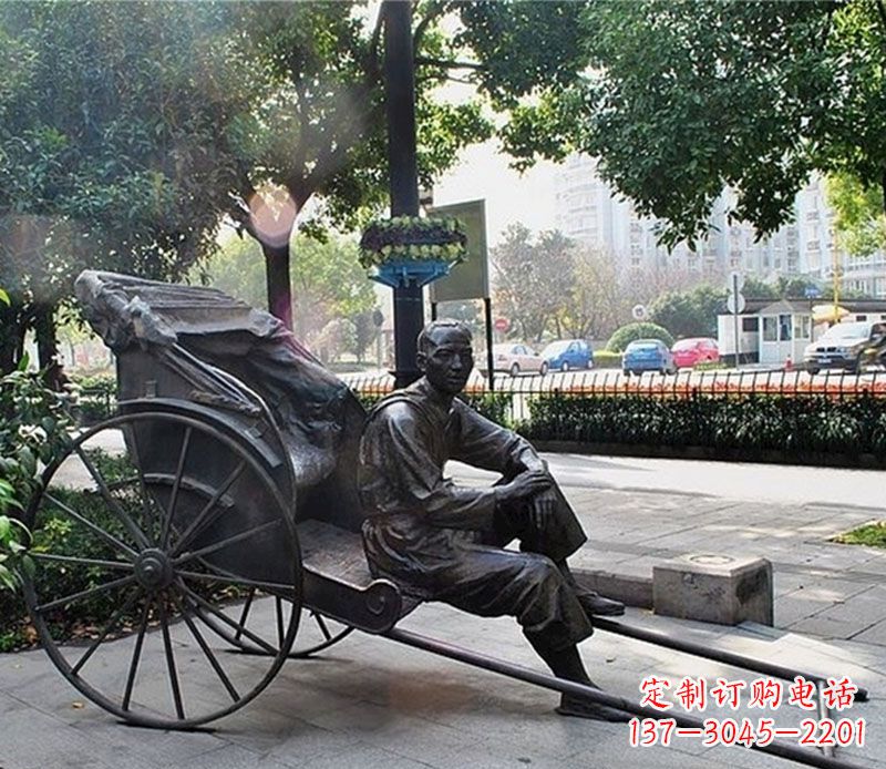 甘肃城市接头黄包车夫铜雕——记录城市历史的缩影