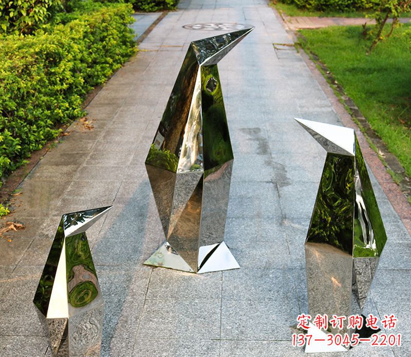甘肃精致的抽象不锈钢企鹅雕塑