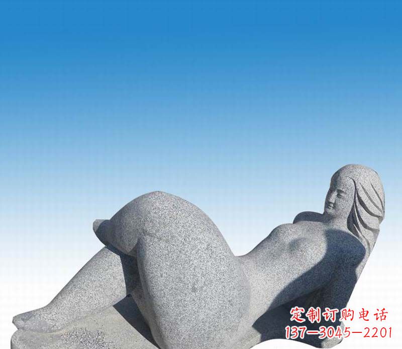 甘肃活力四射的女孩雕塑