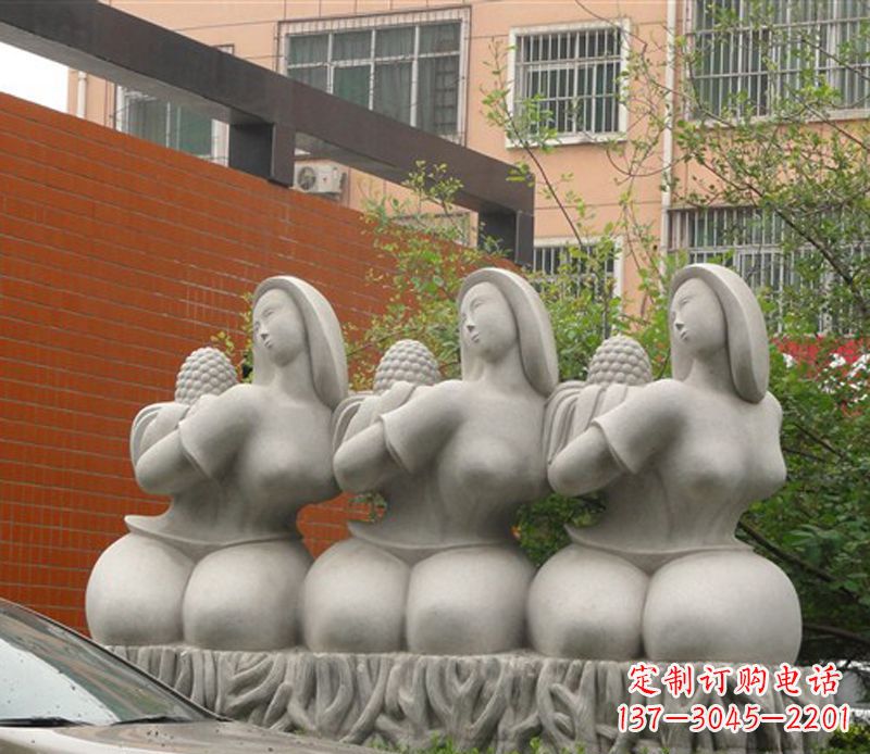 甘肃抽象三个女人石雕