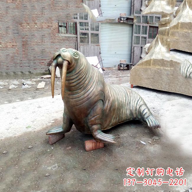 甘肃纯铜海豹雕塑艺术的象征