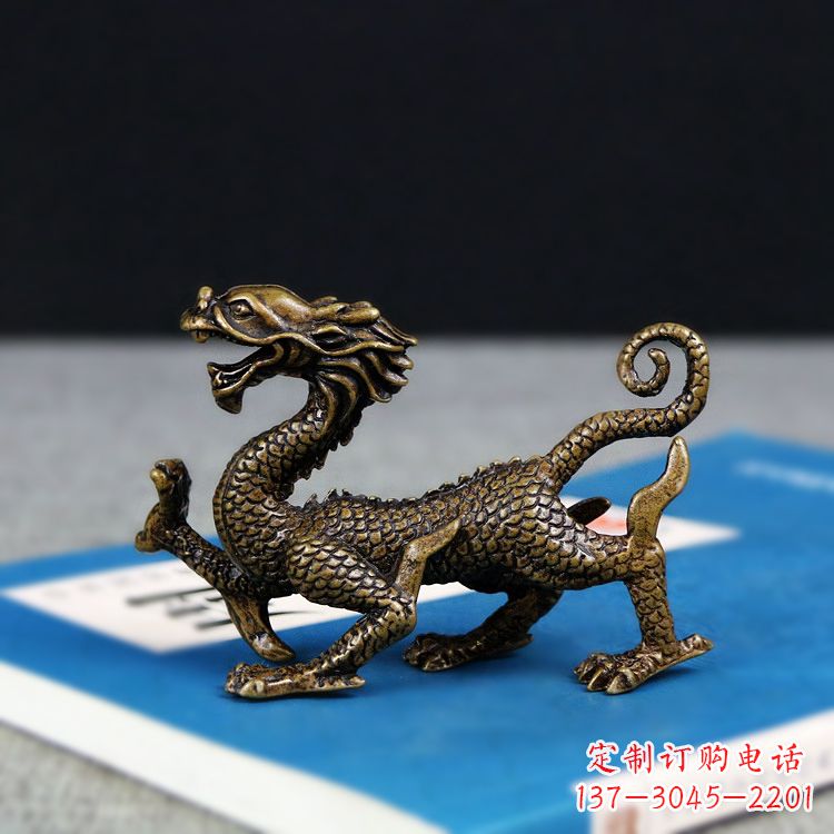甘肃青龙雕塑用纯铜熔铸而成