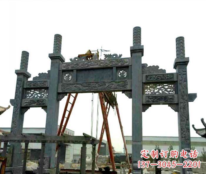 甘肃村庄牌坊雕塑传承历史文化