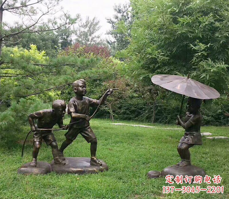 甘肃纪念儿童的美好时光——铜雕塑