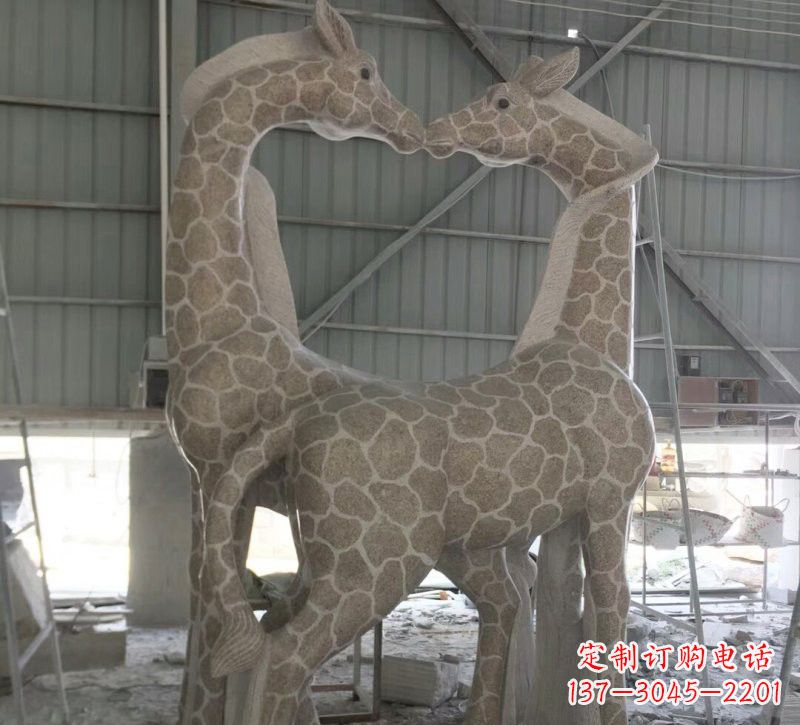 甘肃大理石艺术精美长颈鹿雕塑