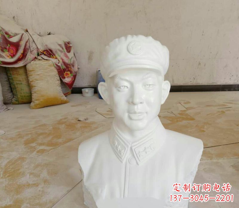 甘肃中领雕塑精美雷锋雕塑