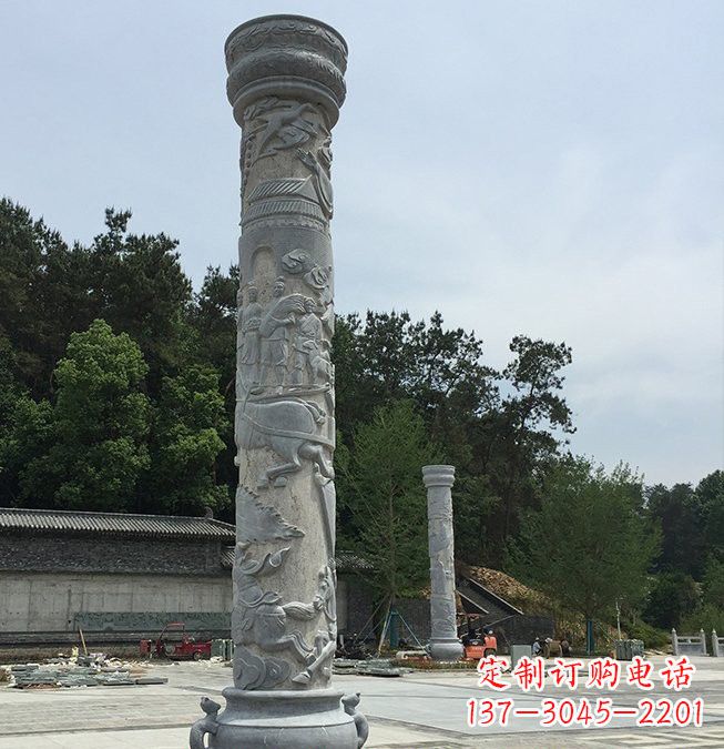 甘肃大理石龙柱雕塑