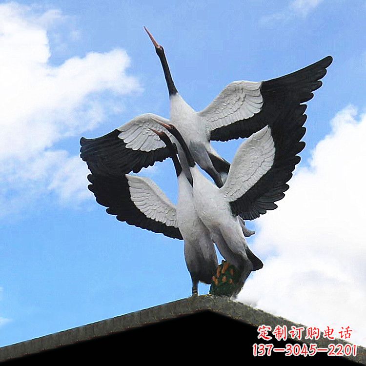 甘肃仙鹤玻璃钢景观动物雕塑