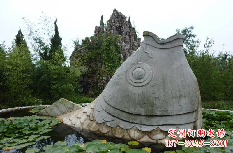 甘肃大型喷水鲤鱼石雕