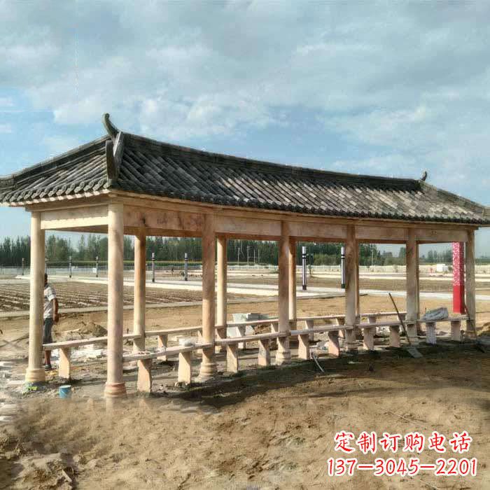 甘肃华丽精美的瓦石长廊雕塑