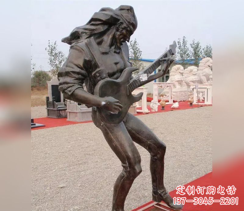 甘肃弹吉他广场小品人物铜雕