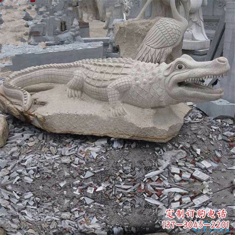 甘肃鳄鱼黄沙岩动物石雕