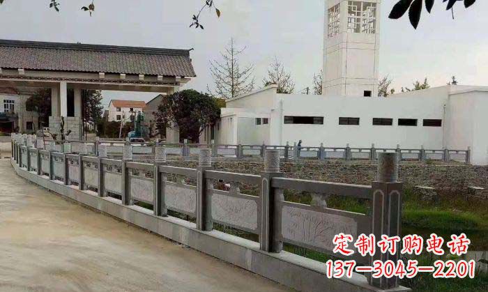 甘肃仿古景区栏板石雕