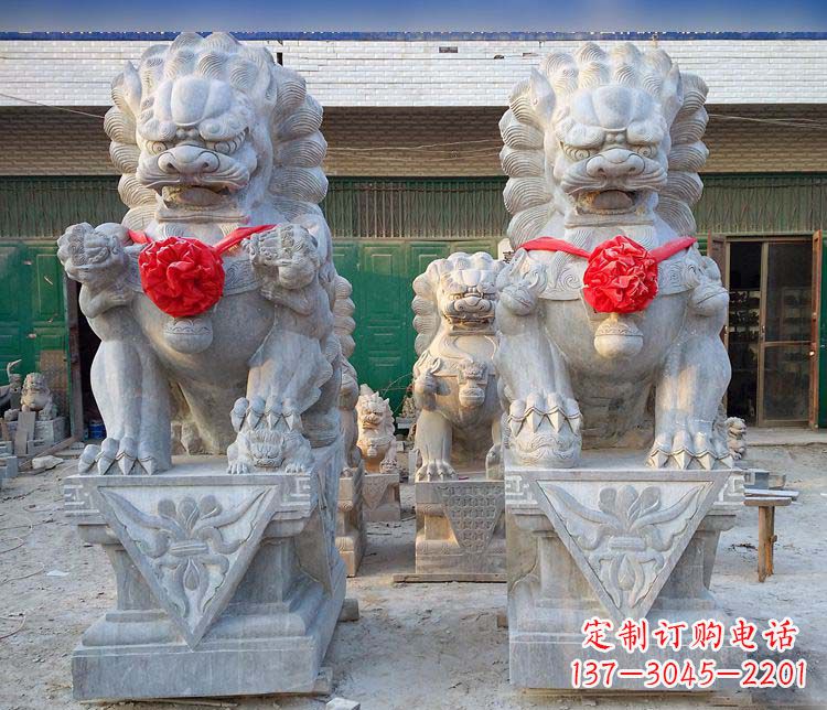 甘肃仿古门口看门狮子石雕